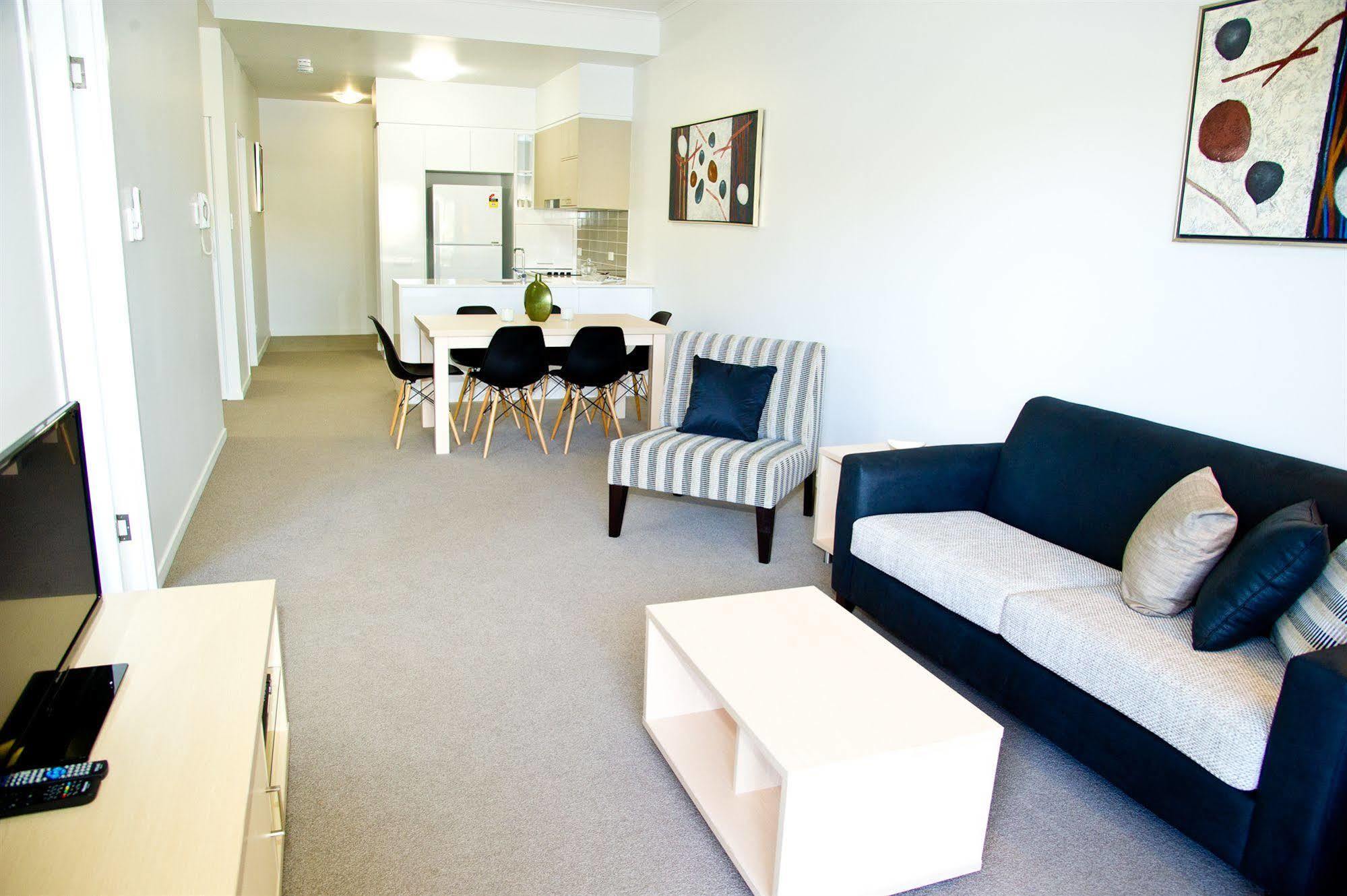 Jacana Apartments Таунсвіль Екстер'єр фото